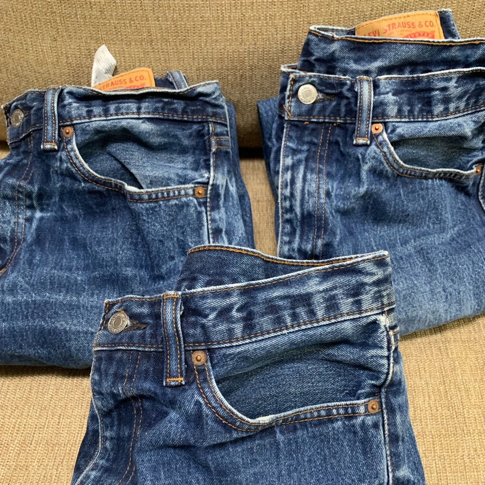 ✅Levi Stross Jeans
